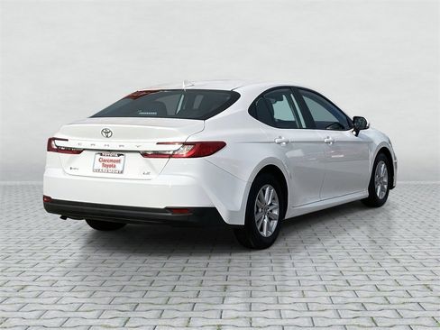 Certified 2025 Toyota Camry LE image 6