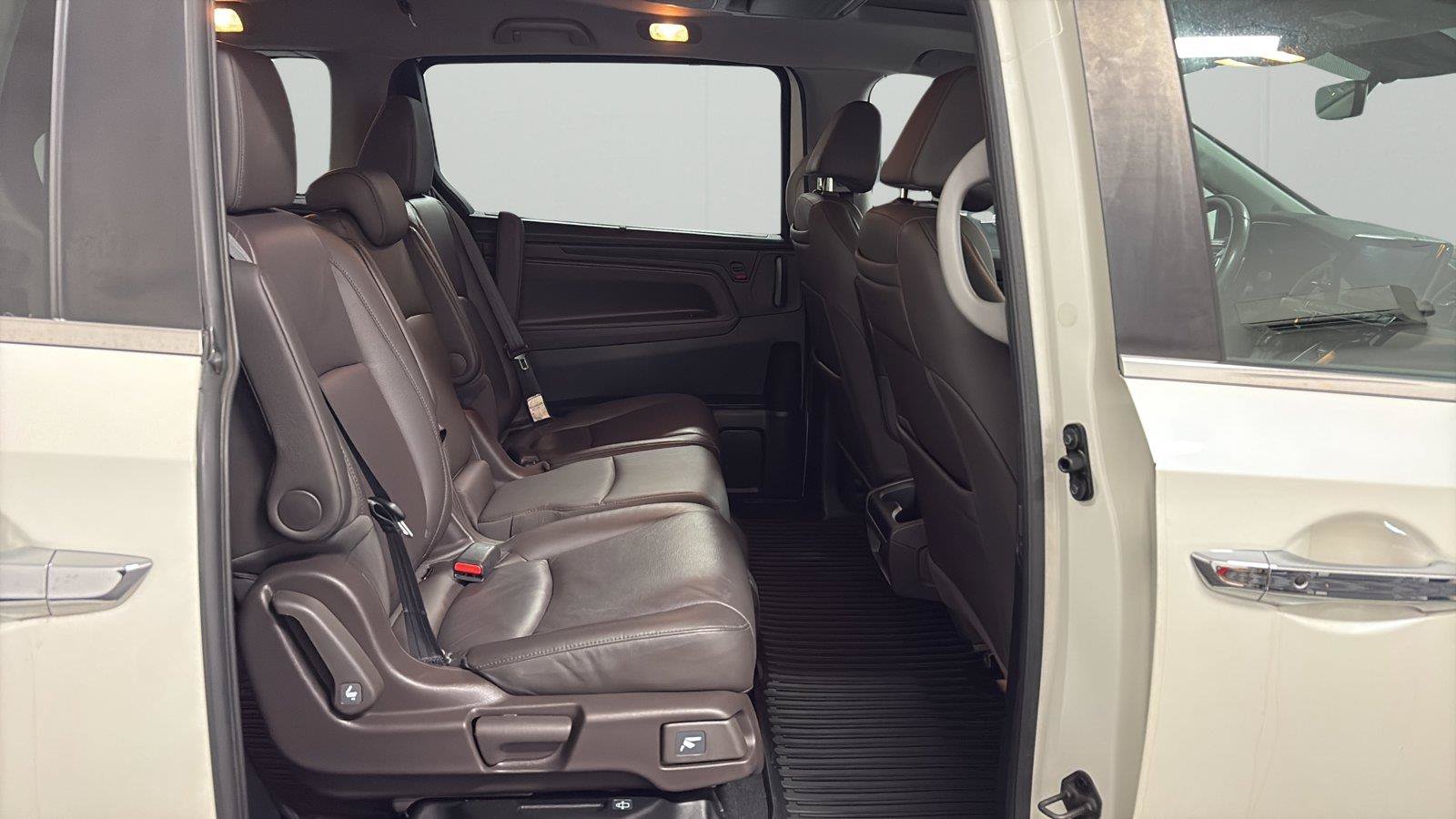 Used 2018 Honda Odyssey EX-L image 13