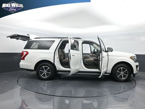 Used 2020 Ford Expedition Max XLT w/ Equipment Group 202A RWD image 27