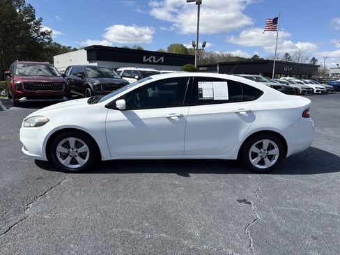 Used 2016 Dodge Dart SXT image 4