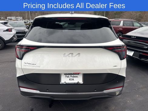 New 2026 Kia Sportage S AWD/4WD image 17