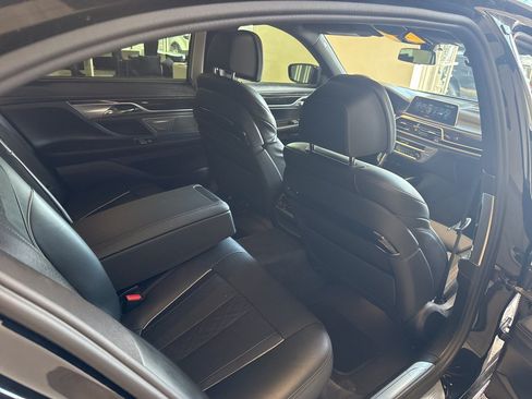 Used 2016 BMW 750i xDrive AWD/4WD image 26
