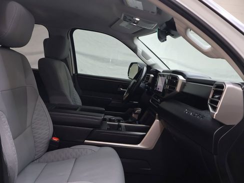 Used 2024 Toyota Tundra SR5 image 10