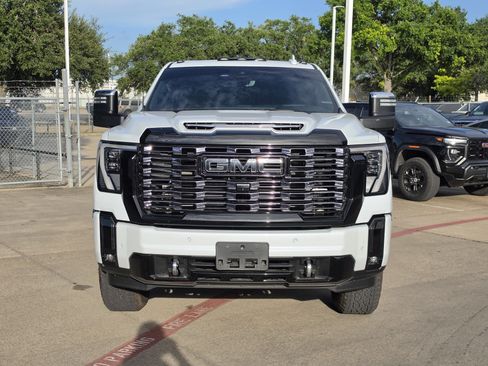 Used 2026 GMC Sierra 2500 Denali Ultimate AWD/4WD image 12