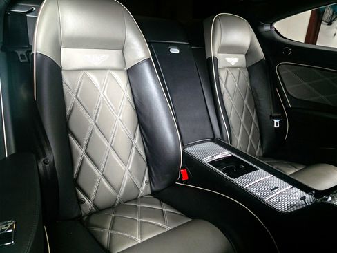 Used 2010 Bentley Continental GT image 26