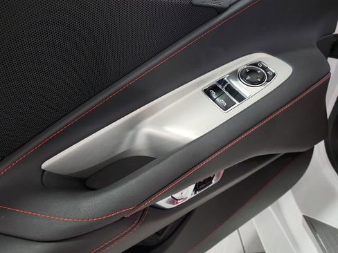 Used 2024 Chevrolet Corvette Stingray Coupe w/ 1LT image 29