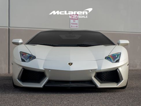 Used 2015 Lamborghini Aventador LP 700-4 image 10