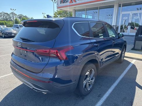Used 2023 Hyundai Santa Fe SE w/ Cargo Package FWD image 5