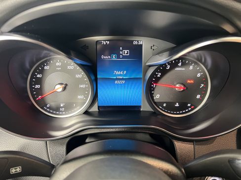 Used 2021 Mercedes-Benz GLC 300 4MATIC image 27