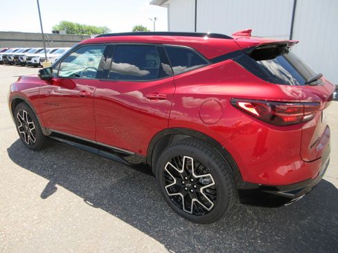 Certified 2023 Chevrolet Blazer RS w/ Driver Confidence II Package AWD/4WD image 7