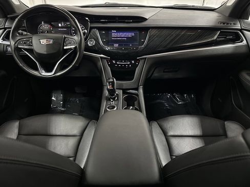 Used 2020 Cadillac XT6 Premium Luxury image 22