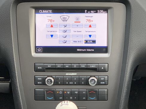 Used 2014 Ford Mustang Shelby GT500 w/ Equipment Group 821A image 31