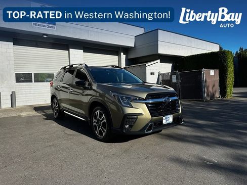 Used 2024 Subaru Ascent Touring w/ Popular Package #2 AWD/4WD image 4
