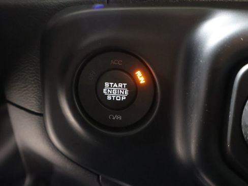 Used 2022 Jeep Wrangler Sport S image 20