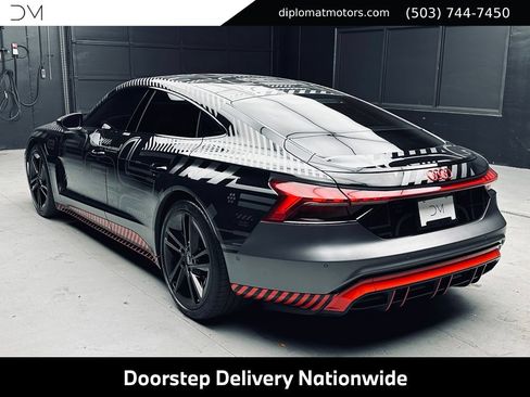 Used 2023 Audi RS e-tron GT AWD/4WD image 4