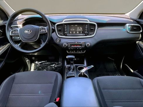 Used 2020 Kia Sorento S FWD image 6