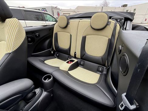 Certified 2023 MINI Cooper S image 19