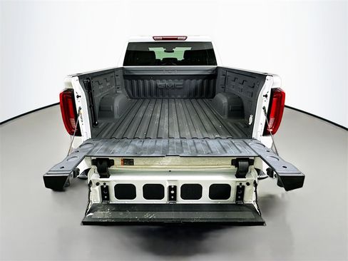Used 2023 GMC Sierra 1500 SLT w/ SLT Premium Package image 27