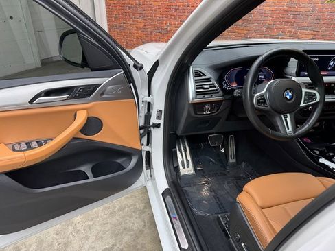 Certified 2024 BMW X3 M40i w/ Premium Package image 9