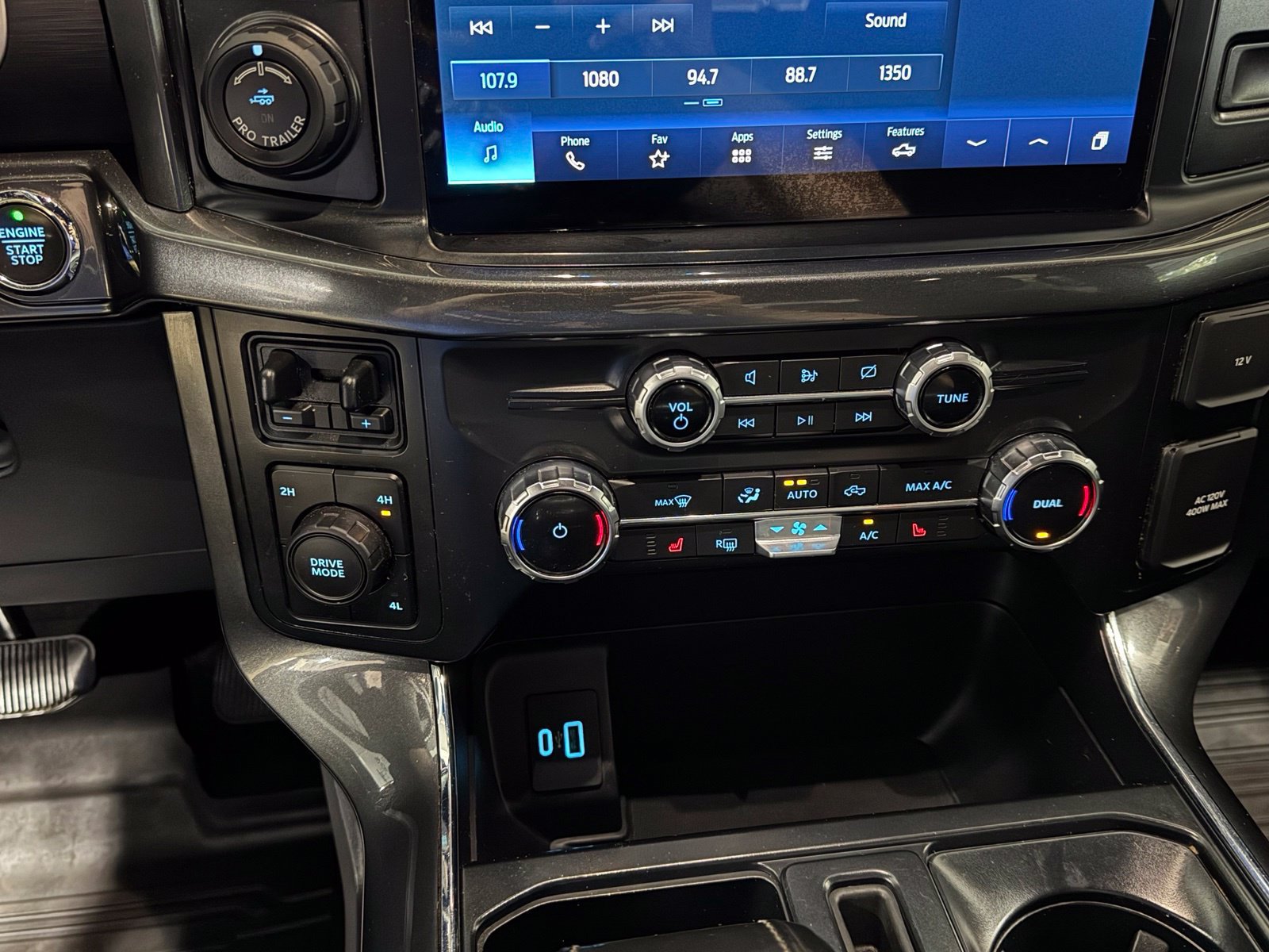 Used 2022 Ford F150 XLT w/ Equipment Group 302A High AWD/4WD image 27
