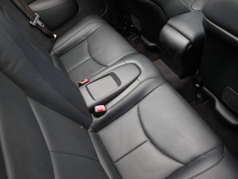 Used 2014 INFINITI Q60 Convertible w/ Premium Package image 15