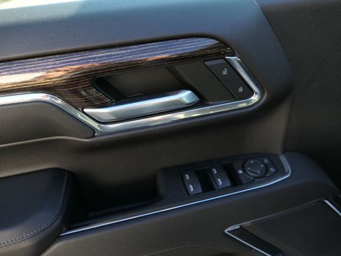 Used 2023 GMC Sierra 1500 Elevation w/ X31 Off-Road Package image 14