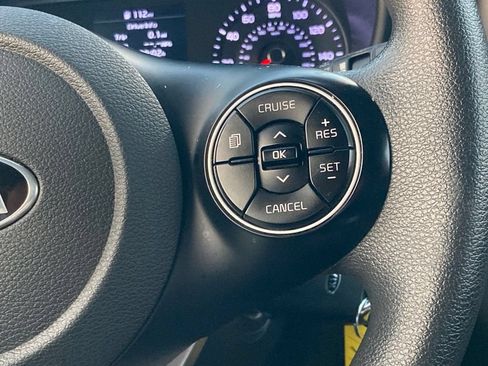 Used 2021 Kia Soul LX FWD image 15