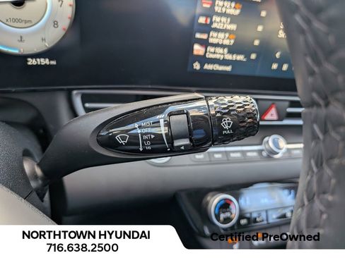Certified 2023 Hyundai Elantra Limited image 28