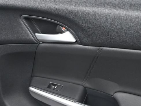 Used 2015 Honda Crosstour EX-L image 31