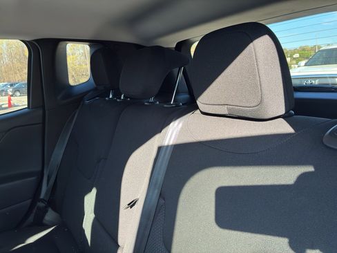 Used 2018 Jeep Renegade Altitude w/ Popular Equipment Group image 7