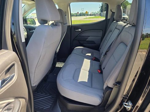 Used 2018 Chevrolet Colorado LT RWD image 24