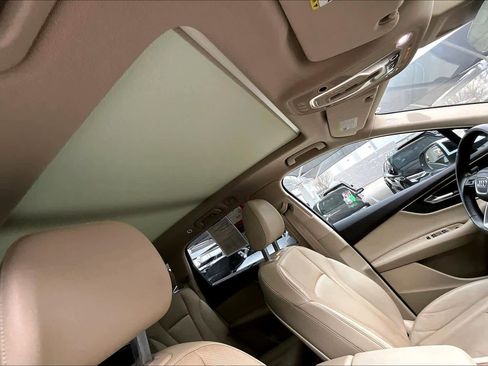 Used 2017 Audi Q7 3.0T Premium Plus image 14