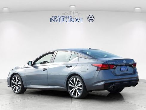 Used 2019 Nissan Altima 2.5 SR FWD image 5