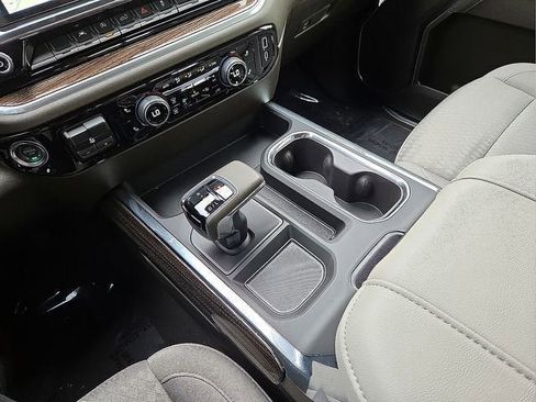 New 2025 Chevrolet Silverado 1500 LT w/ Convenience Package II RWD image 25