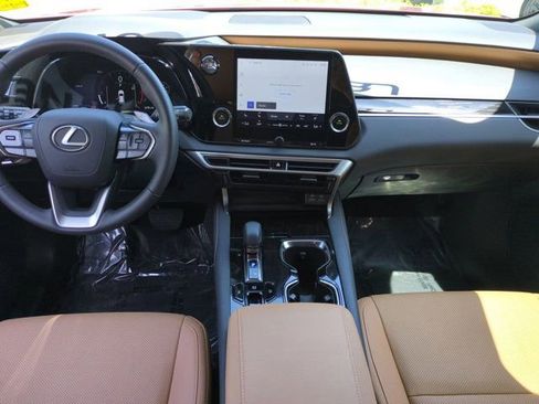 Used 2025 Lexus RX 350 FWD w/ Technology Package image 13