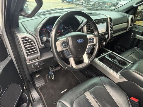 Used 2019 Ford F250 Platinum w/ Platinum Ultimate Package image 12