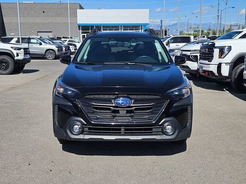 Used 2025 Subaru Outback Onyx Edition AWD/4WD image 9