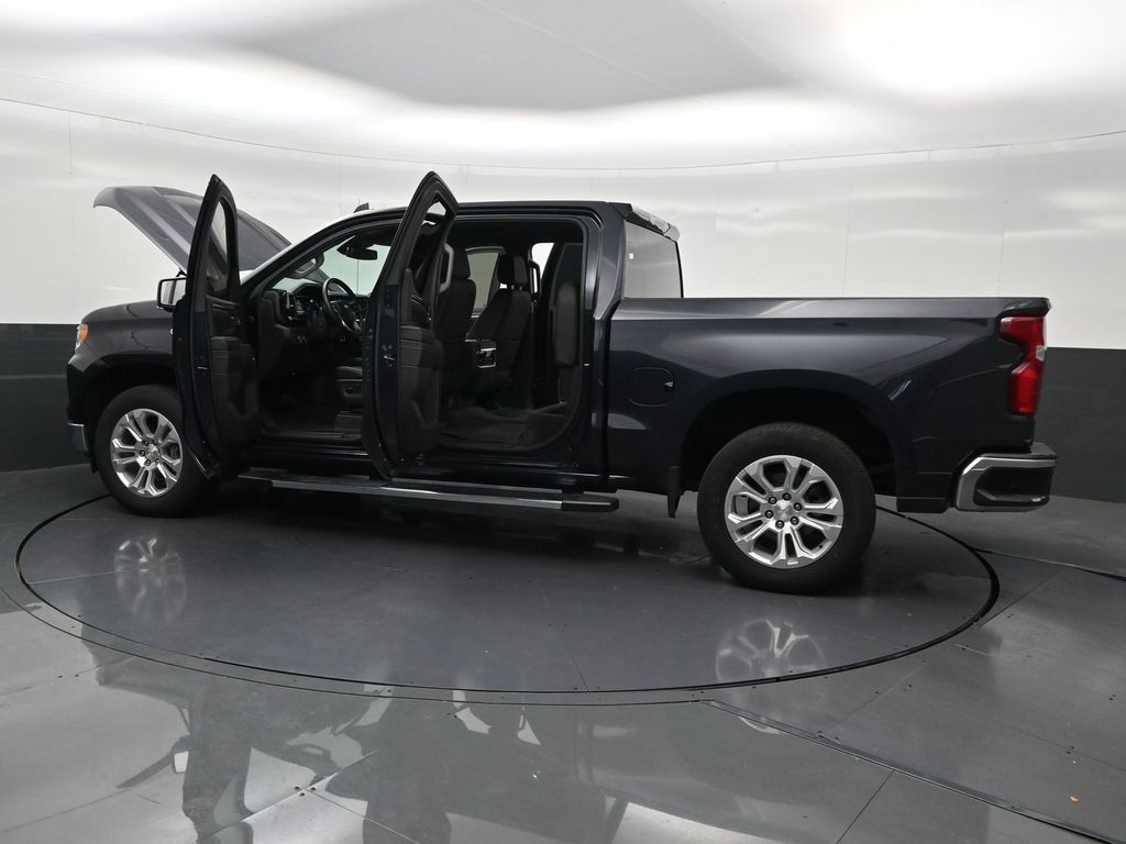 Used 2023 Chevrolet Silverado 1500 LTZ RWD image 34