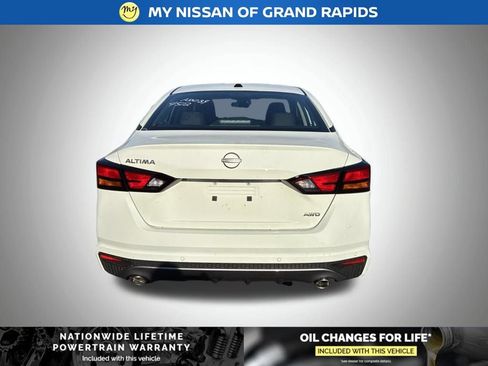 New 2026 Nissan Altima 2.5 SV w/ SV Premium Package AWD/4WD image 4