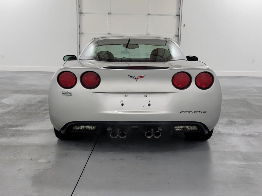Used 2008 Chevrolet Corvette Coupe w/ Preferred Equipment Group RWD image 7
