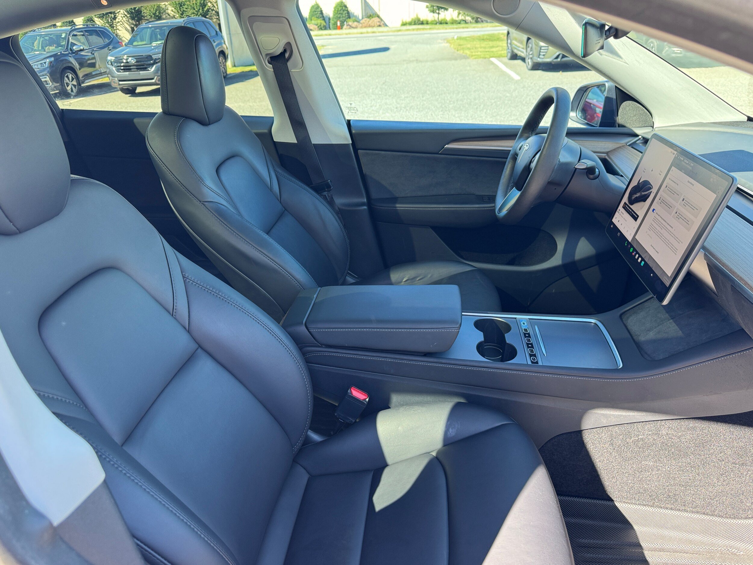 Used 2023 Tesla Model Y Performance AWD/4WD image 12