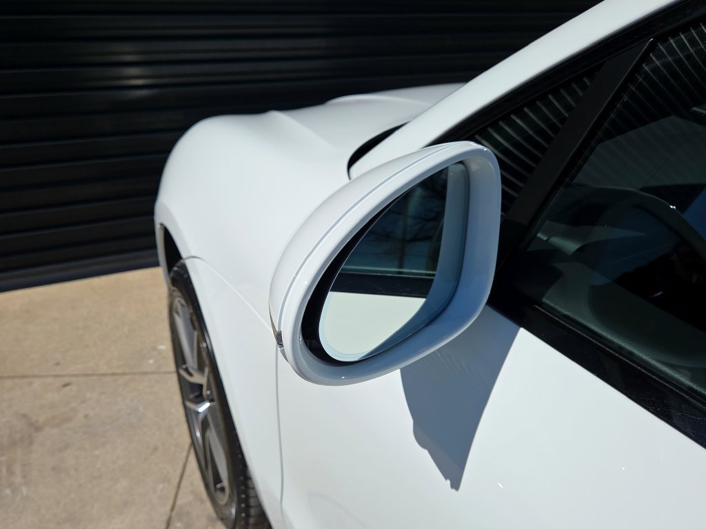 Certified 2026 Porsche Macan AWD/4WD image 30