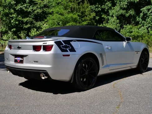 Used 2011 Chevrolet Camaro SS w/ RS Package RWD image 21