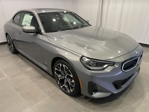 New 2026 BMW 230i xDrive Coupe w/ Convenience Package image 3