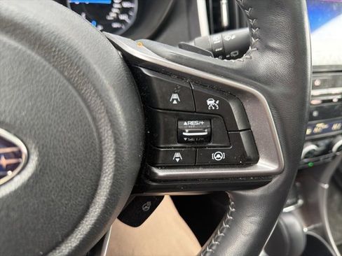 Used 2022 Subaru Ascent Touring image 17