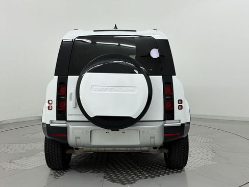 Used 2024 Land Rover Defender 110 S AWD/4WD image 10