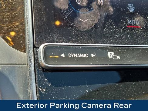 Used 2023 Mercedes-Benz GLC 300 4MATIC image 11