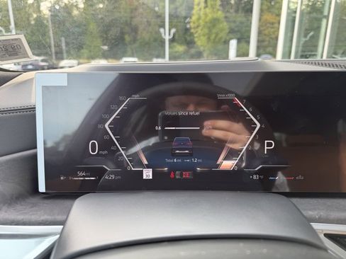 New 2026 BMW X5 xDrive40i image 13