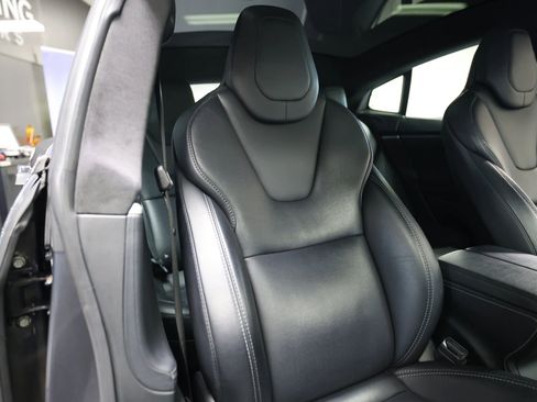 Used 2018 Tesla Model S P100D AWD/4WD image 34