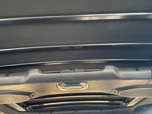 Used 2022 Jeep Wrangler Unlimited Sahara image 20